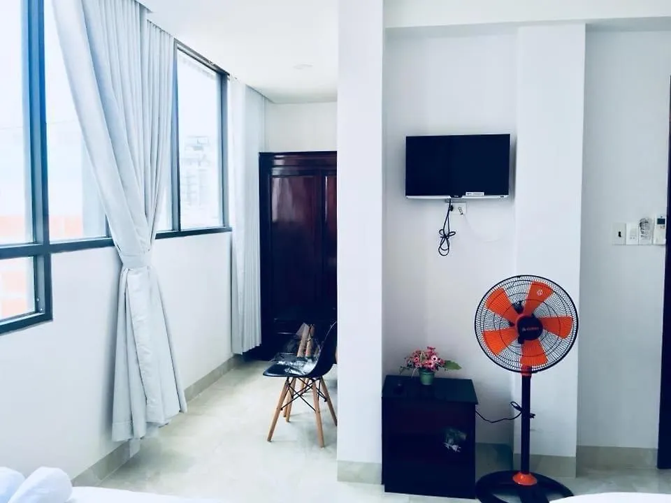 Straw Hat Nha Trang Hotell