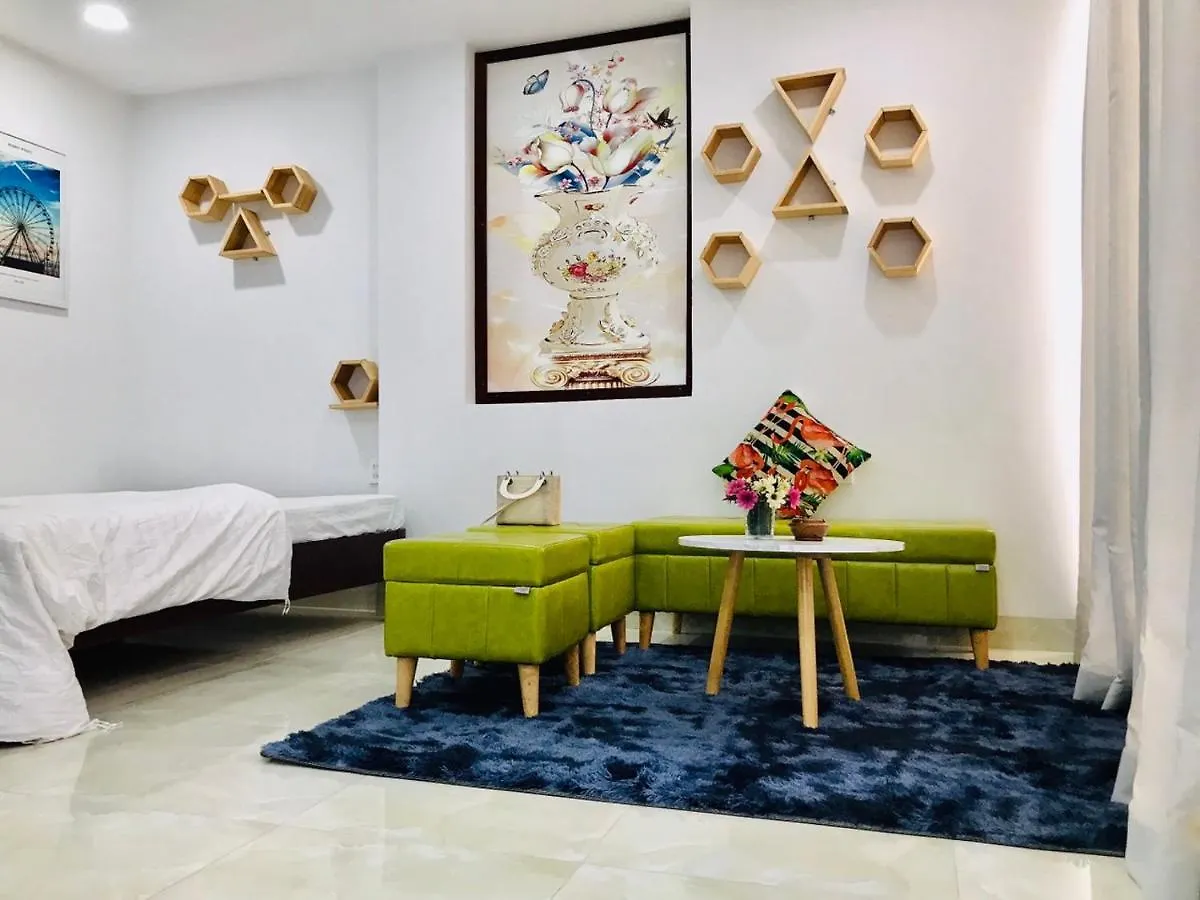 Hotell Straw Hat Nha Trang