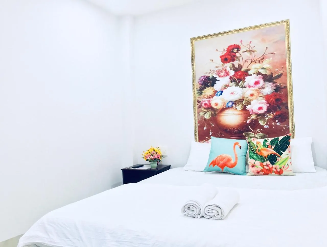 Straw Hat Nha Trang 2*,